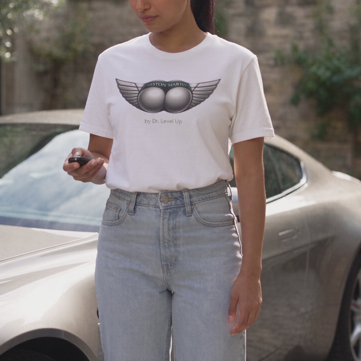 ASSton Martin BBL T-shirt-ASSton Martin BBL T-shirt, 10-second square lifestyle video